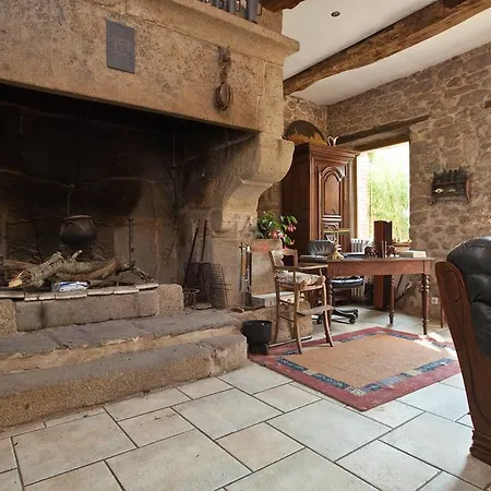 D'hotes Du Manoir Du Salmon Bed & Breakfast
